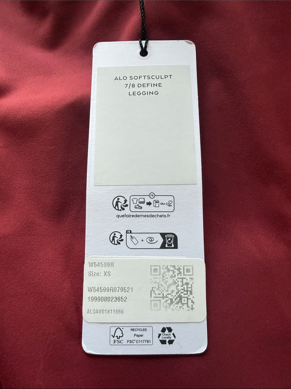 ALO Yoga | NWT Summer Romance Red Set - Leggings and Top - Picture 6 of 8